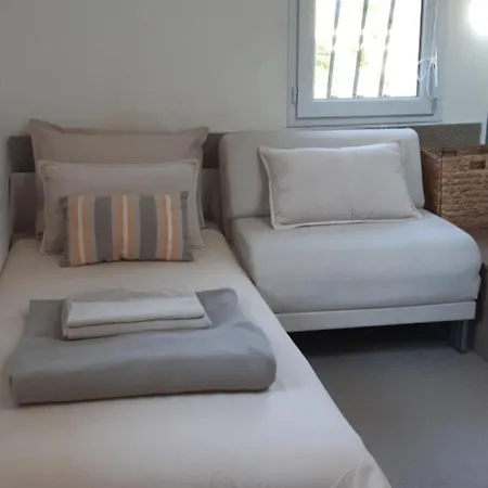 Lejlighed Appartement La Ginente Argilliers